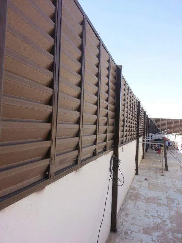 سواتر معدنية: